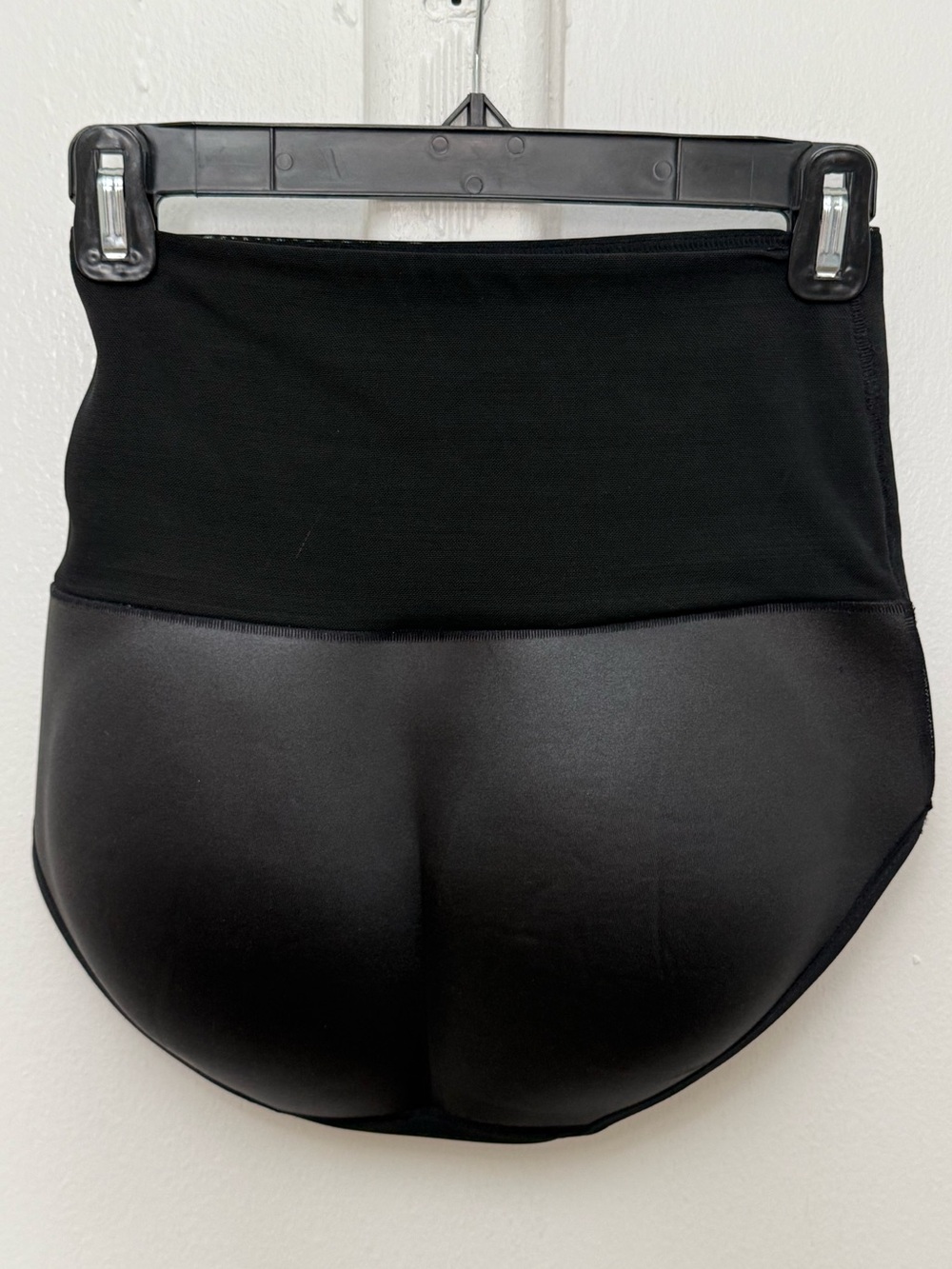 Bubbles Black High Waist Padded Butt Shapewear Size Medium